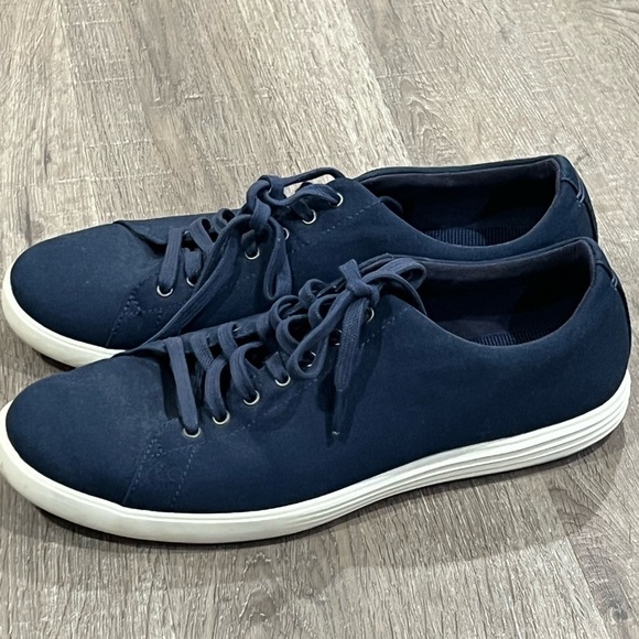 Cole Haan Size 9.5 GRAND OS Casual Cotton Navy Sneaker Shoe - Picture 4 of 9
